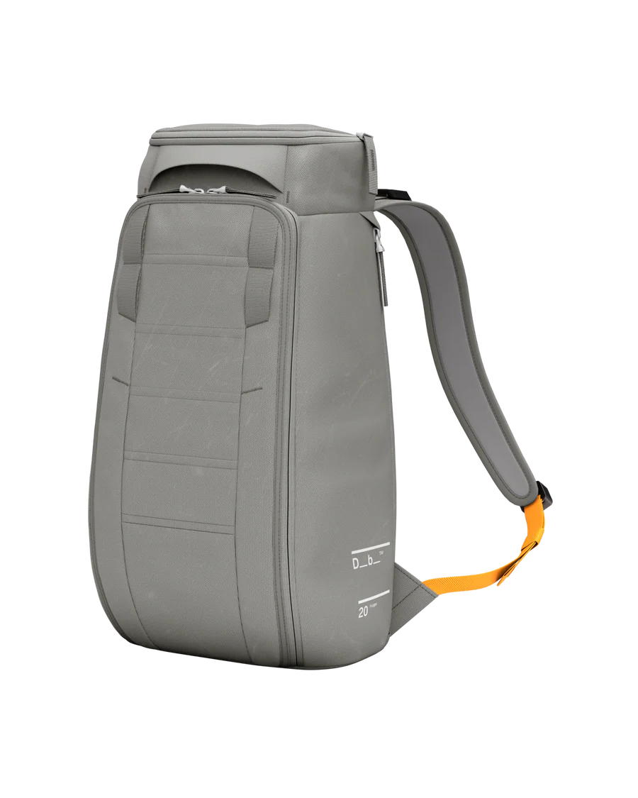 Hugger_20L_Sand_Grey_1